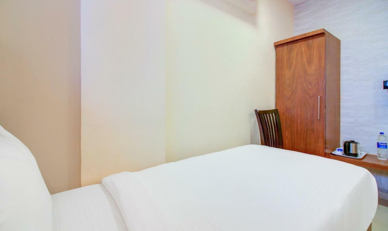 Hotel Oxford มุมไบ ภายนอก รูปภาพ